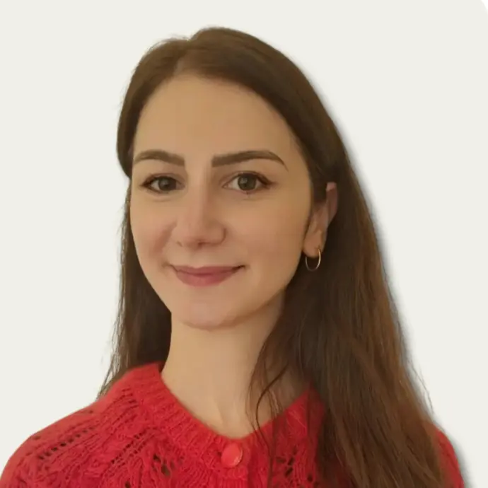 employee ophelie